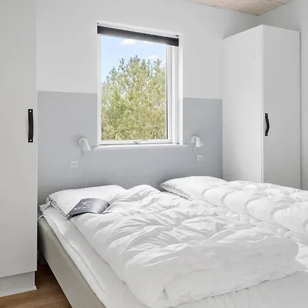 Semesterbostad Lovely In With Sauna