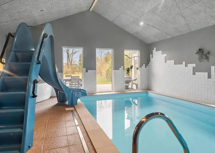 Lovely In With Sauna Ferienhaus *